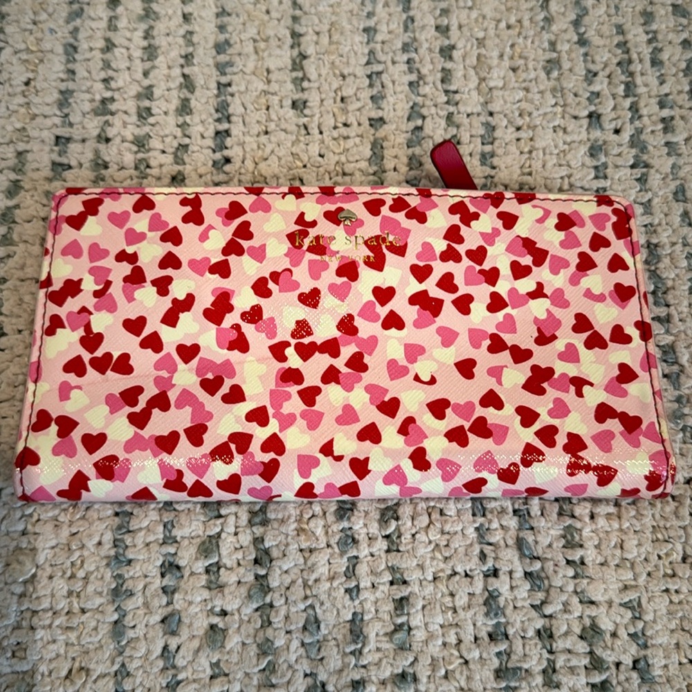 Kate Spade Heart Wallet